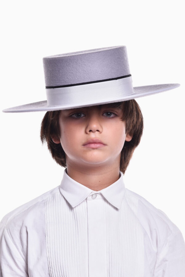 SOMBREROS